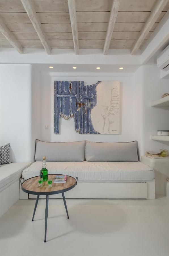 Honey & Cinnamon Luxury Suite Naxos City Exterior foto