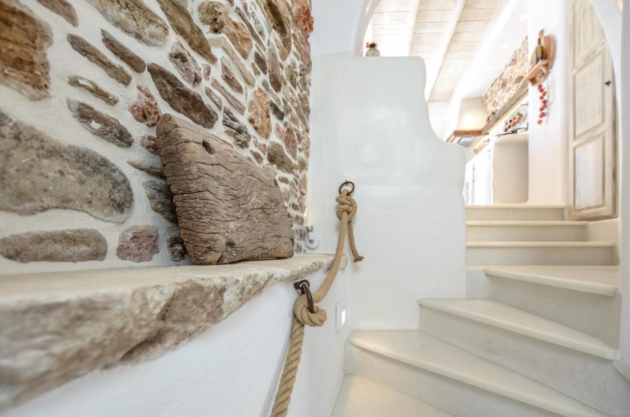 Honey & Cinnamon Luxury Suite Naxos City Exterior foto