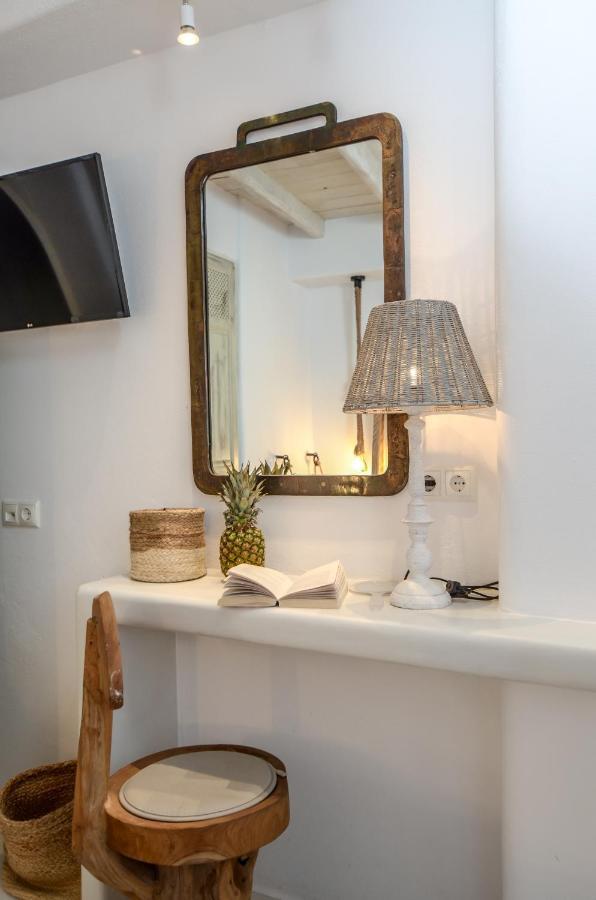 Honey & Cinnamon Luxury Suite Naxos City Exterior foto